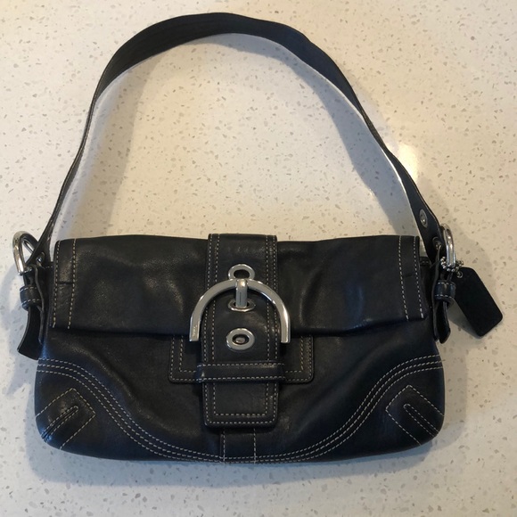 Coach Handbags - Coach purse
